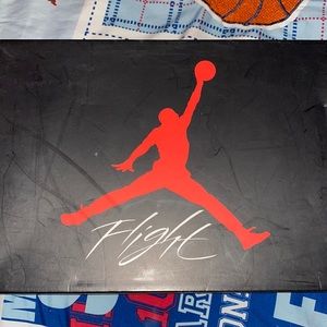 Air Jordan 4 Retro “Pure Moneys”